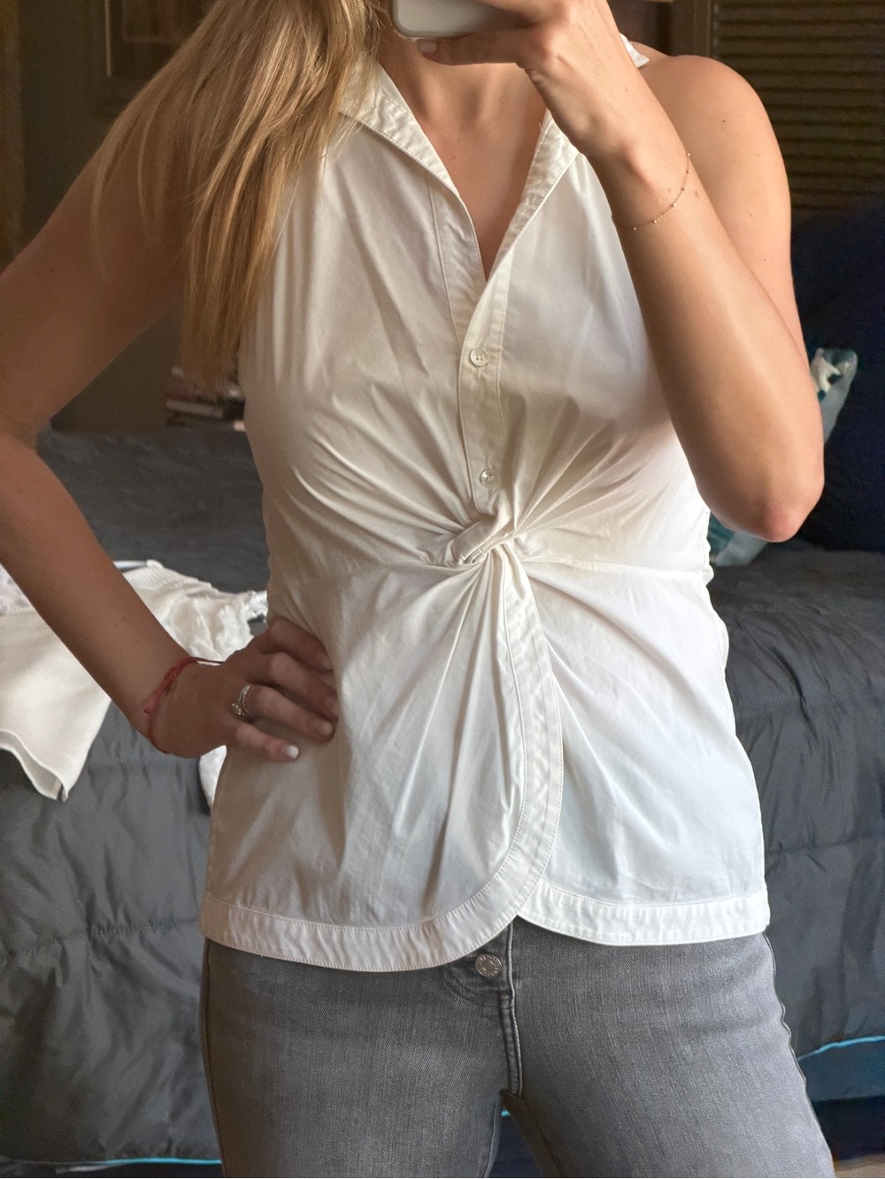 BCBGMaxAzria White Twist-Front Collared Button Up Collar Size S